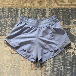 Lululemon Hotty Hot 4”